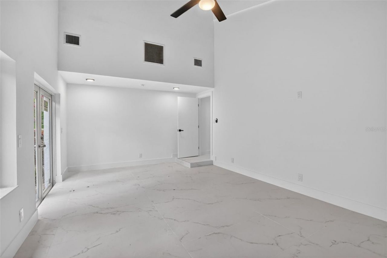 4701 NW 1st Place, Deerfield Beach, FL 33442 Photo