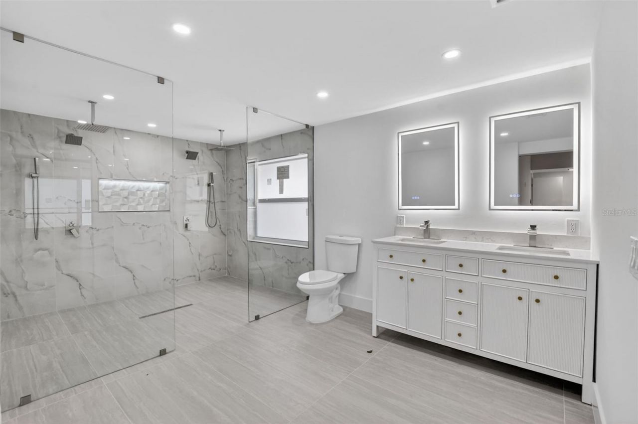 4701 NW 1st Place, Deerfield Beach, FL 33442 Photo