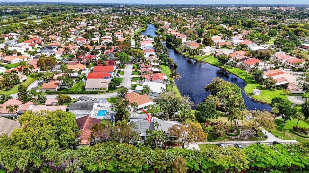 4701 NW 1st Place, Deerfield Beach, FL 33442 Photo