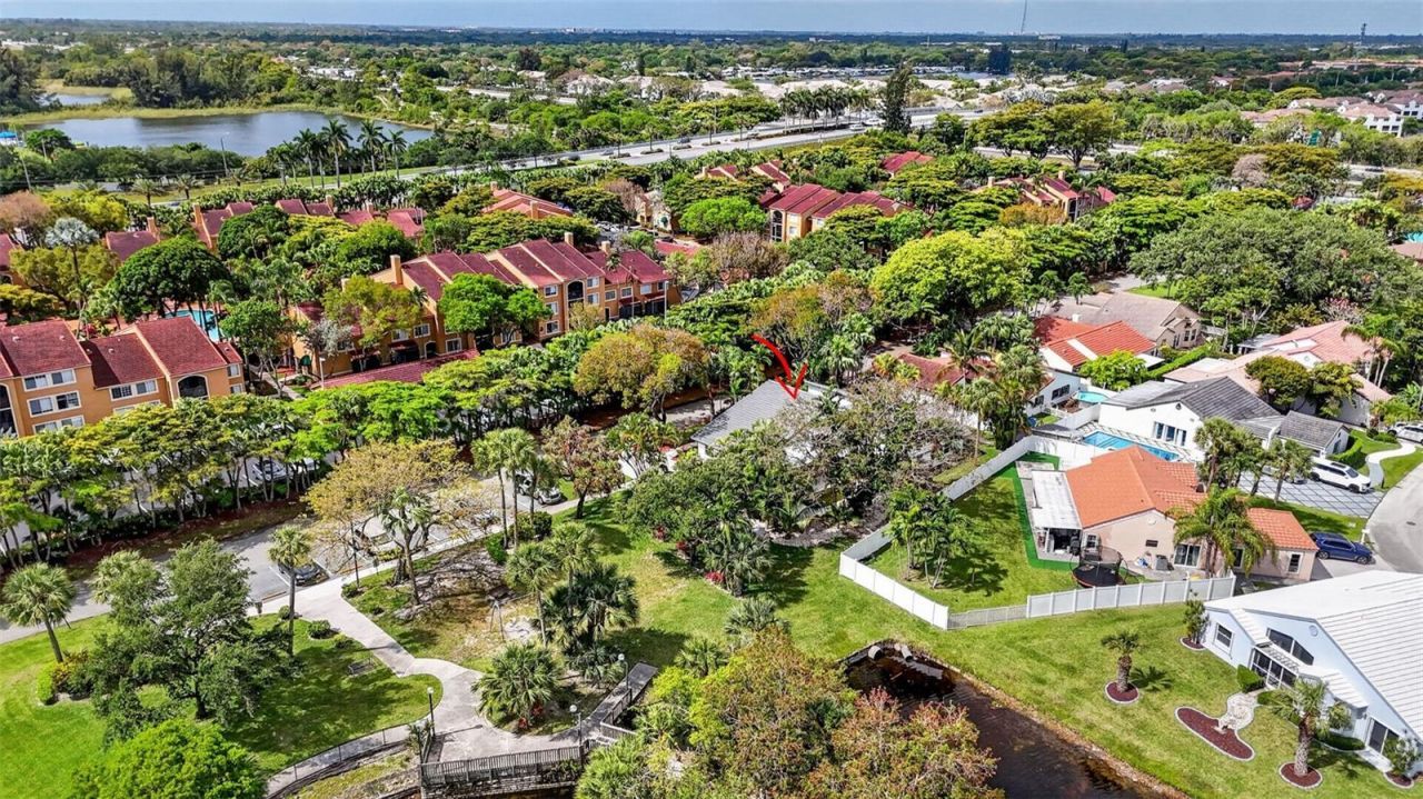 4701 NW 1st Place, Deerfield Beach, FL 33442 Photo