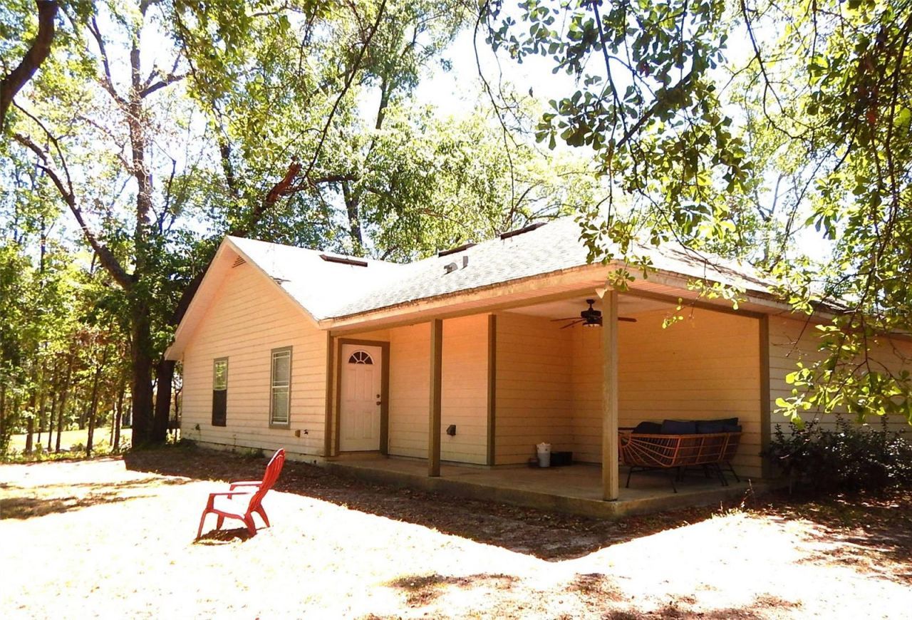 6343 Fox Hollow Court, Hampton, FL 32044 Photo