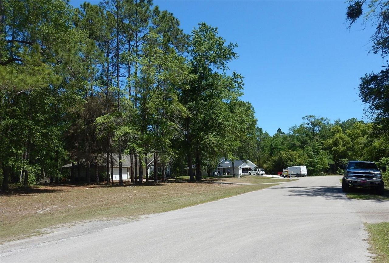 6343 Fox Hollow Court, Hampton, FL 32044 Photo