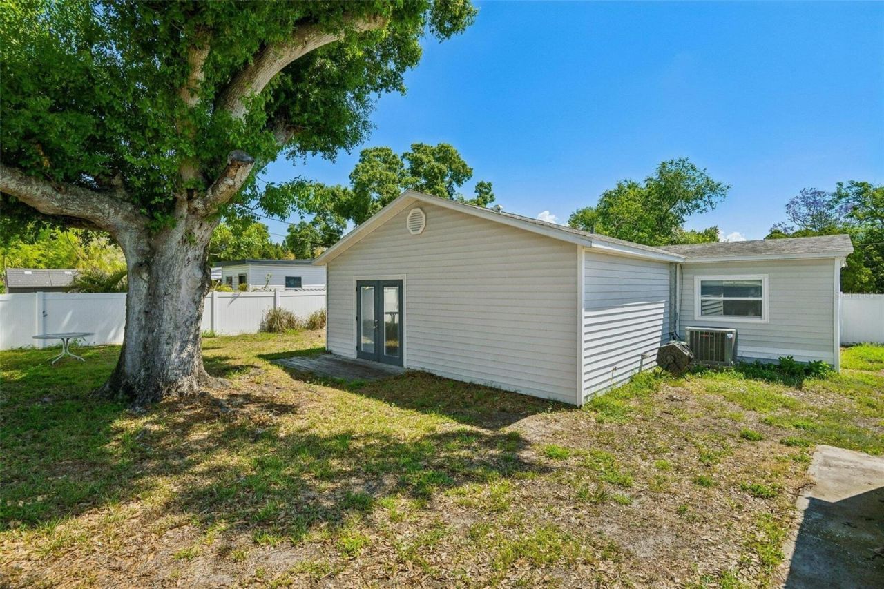 7210 14th Street N, Saint Petersburg, FL 33702 Photo