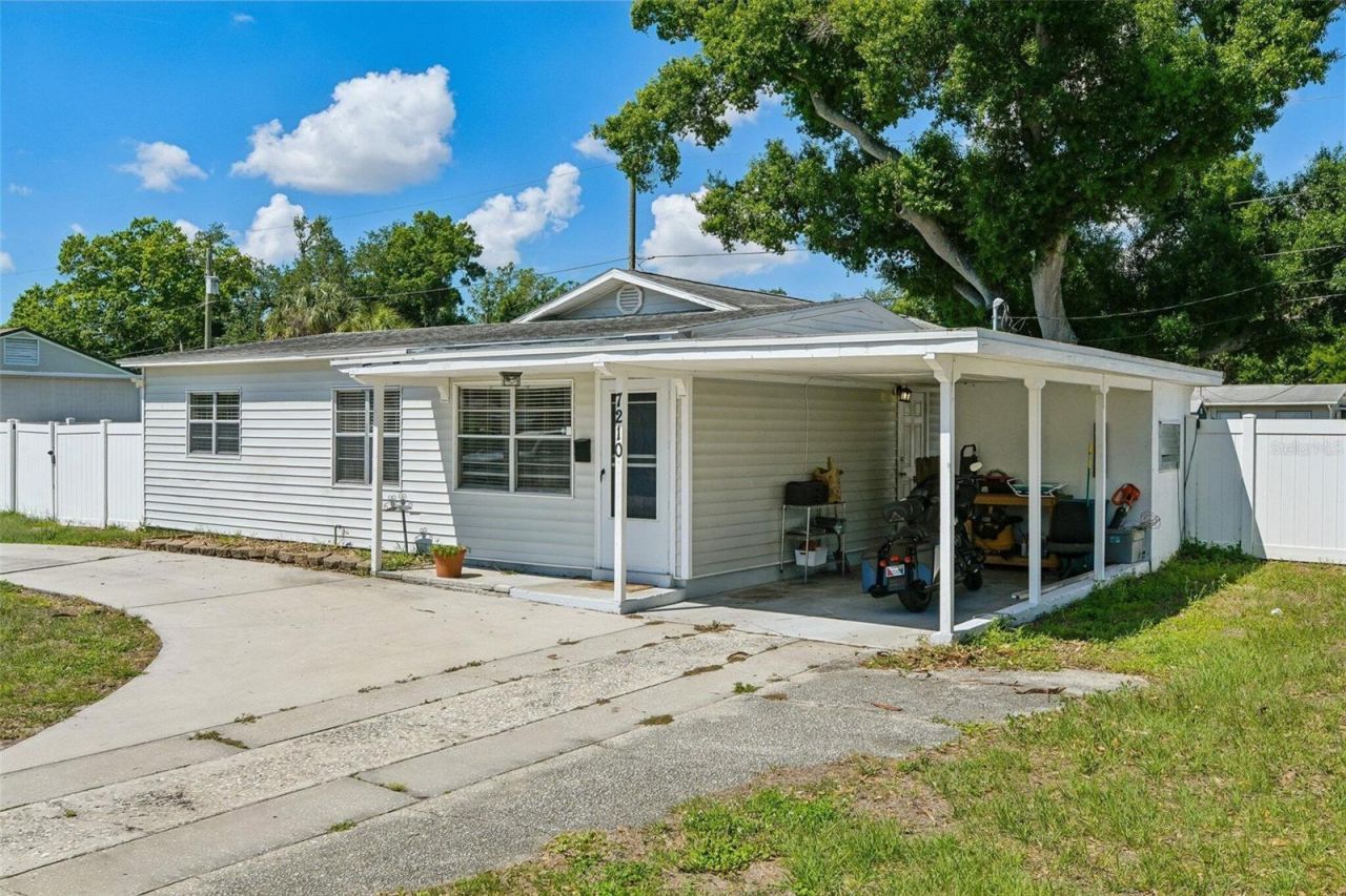 7210 14th Street N, Saint Petersburg, FL 33702 Photo