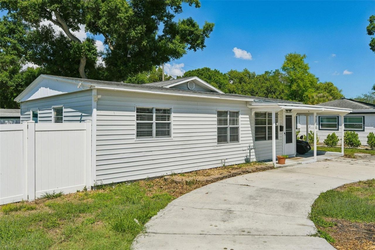 7210 14th Street N, Saint Petersburg, FL 33702 Photo