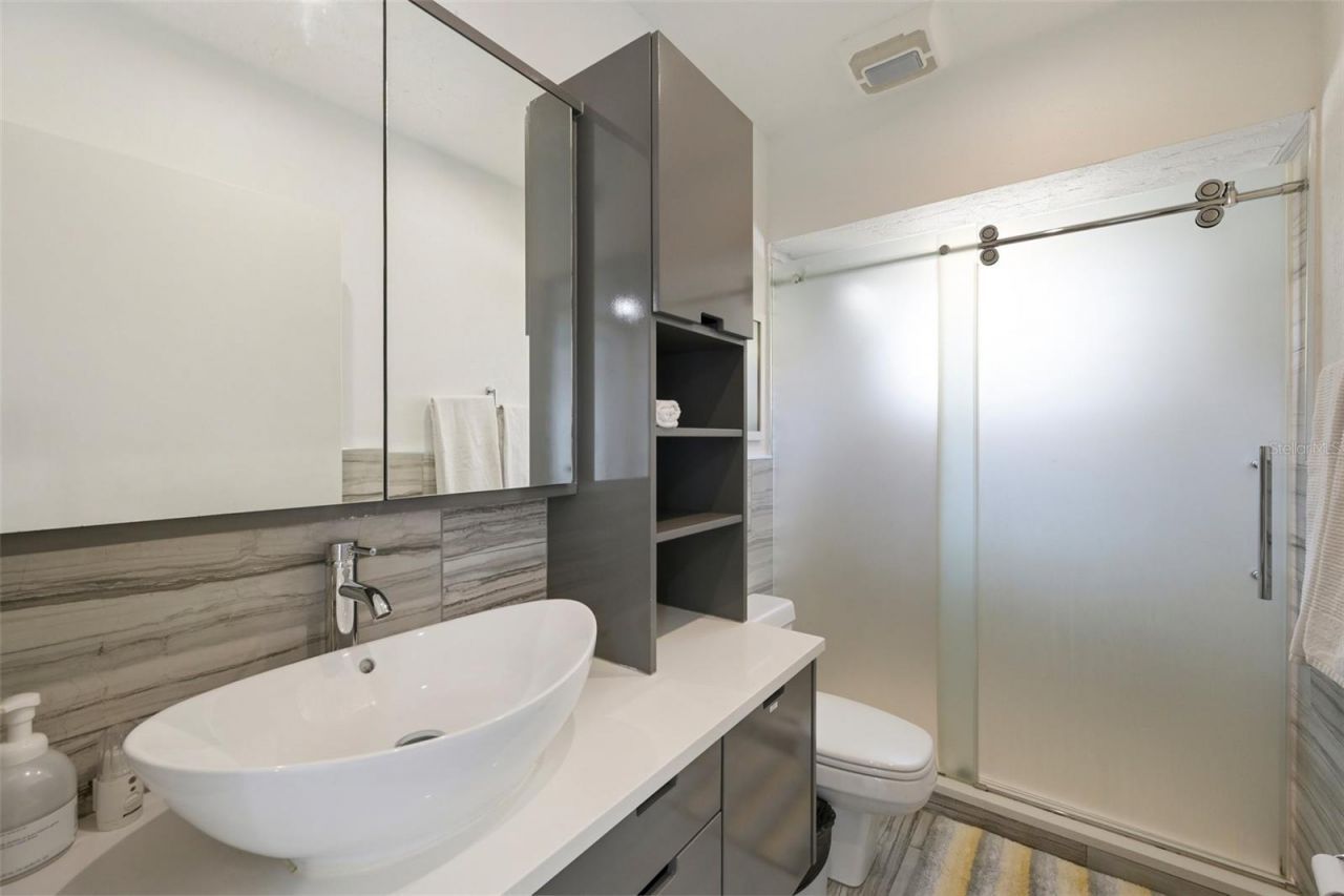 660 Cedars Court , Longboat Key, FL 34228 Photo