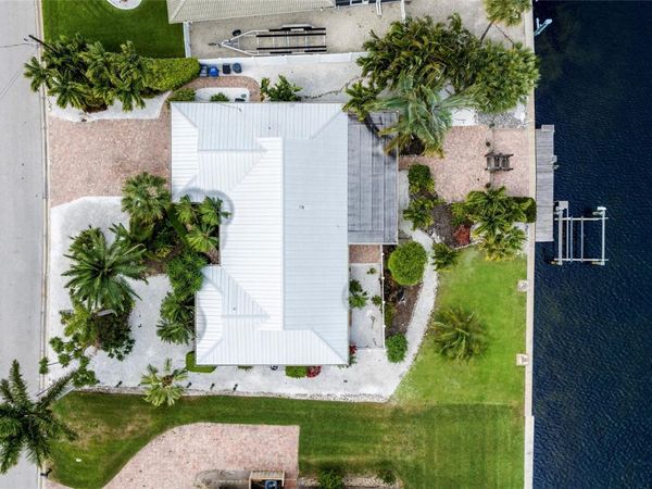 5007 BIMINI DRIVE , BRADENTON, FL 34210