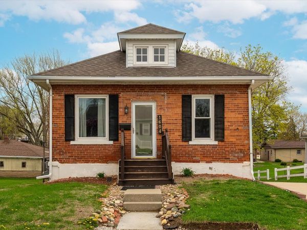 1604 Sobieski Street , Lasalle, IL 61301
