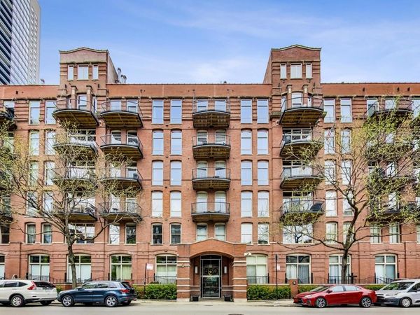 550 N Kingsbury Street , Unit 422, Chicago, IL 60654