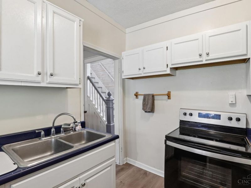 3601 Hillside Avenue, Cincinnati, OH 45204 Photo 8