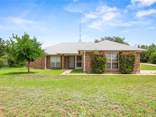 287 County Road 3371 , Kempner, TX 76539
