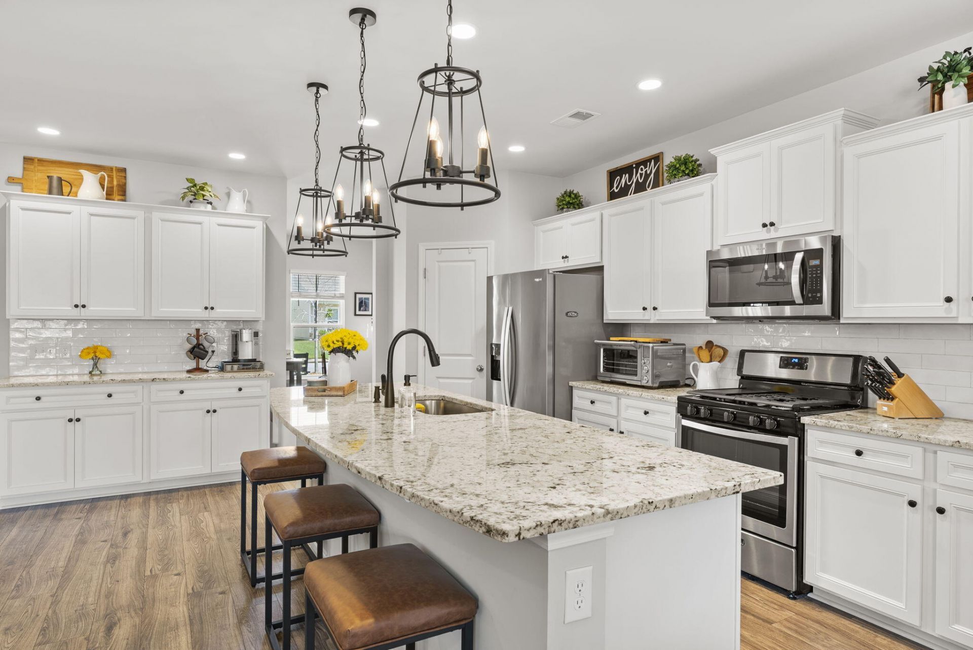 185 Hayworth Road Photo 11