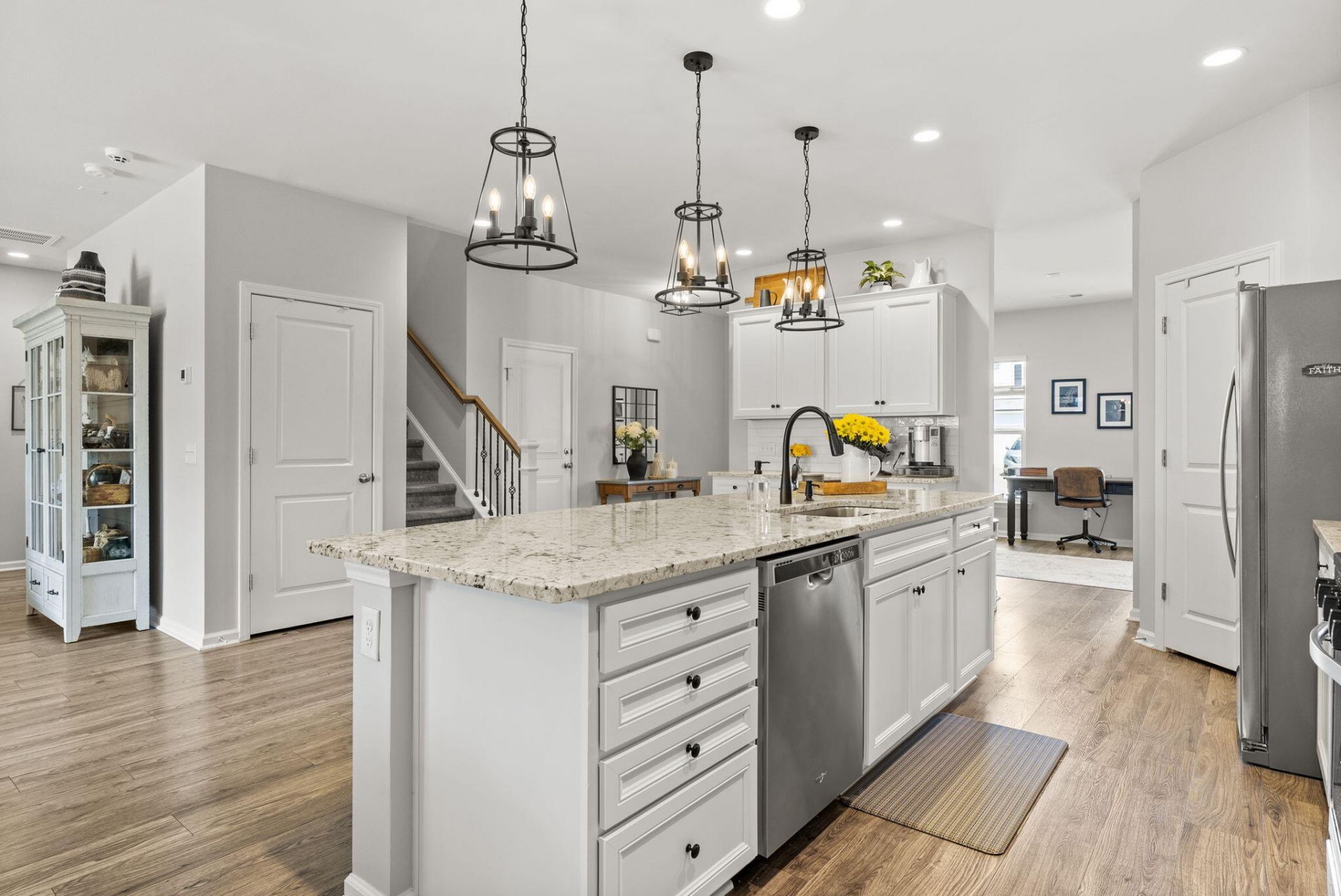 185 Hayworth Road Photo 17