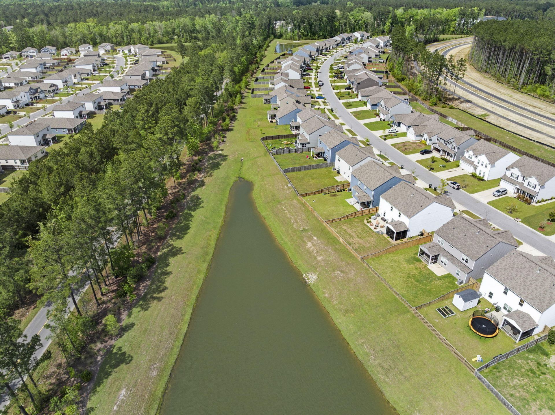 185 Hayworth Road Photo 53