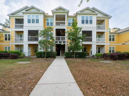 1932 Chatelain Way Mount Pleasant, SC 29464