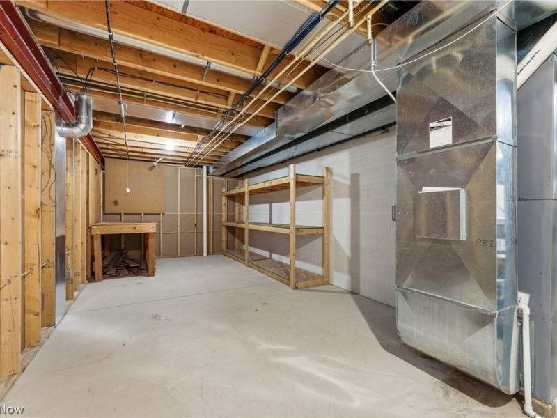 8888 Scotsbury Street NW, Massillon, OH 44646 Photo 36