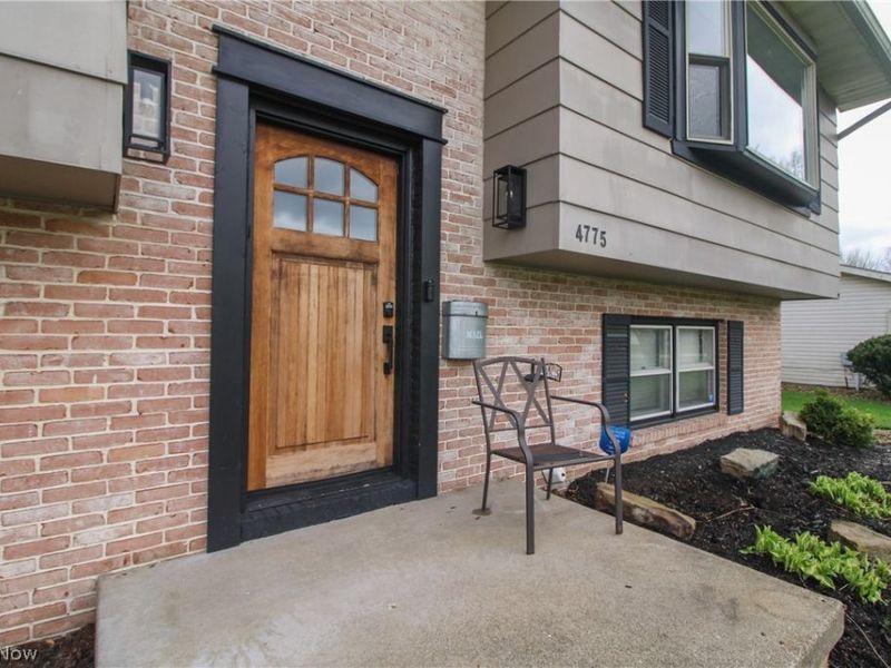 4775 Logan Arms Drive, Liberty, OH 44505 Photo 3