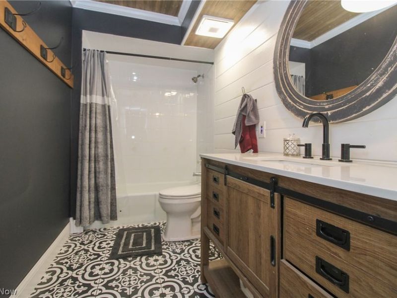 4775 Logan Arms Drive, Liberty, OH 44505 Photo 31