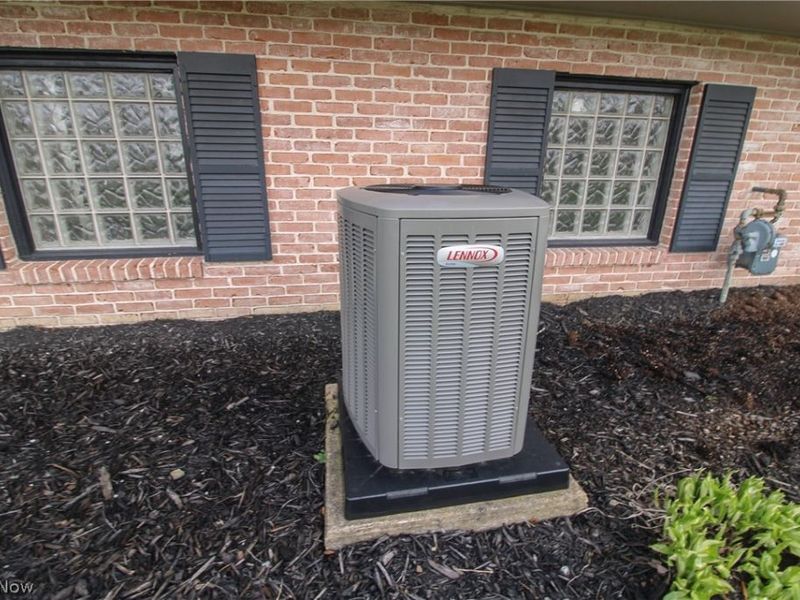 4775 Logan Arms Drive, Liberty, OH 44505 Photo 37