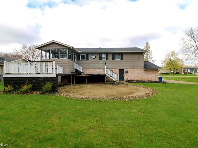 4775 Logan Arms Drive, Liberty, OH 44505 Photo 5