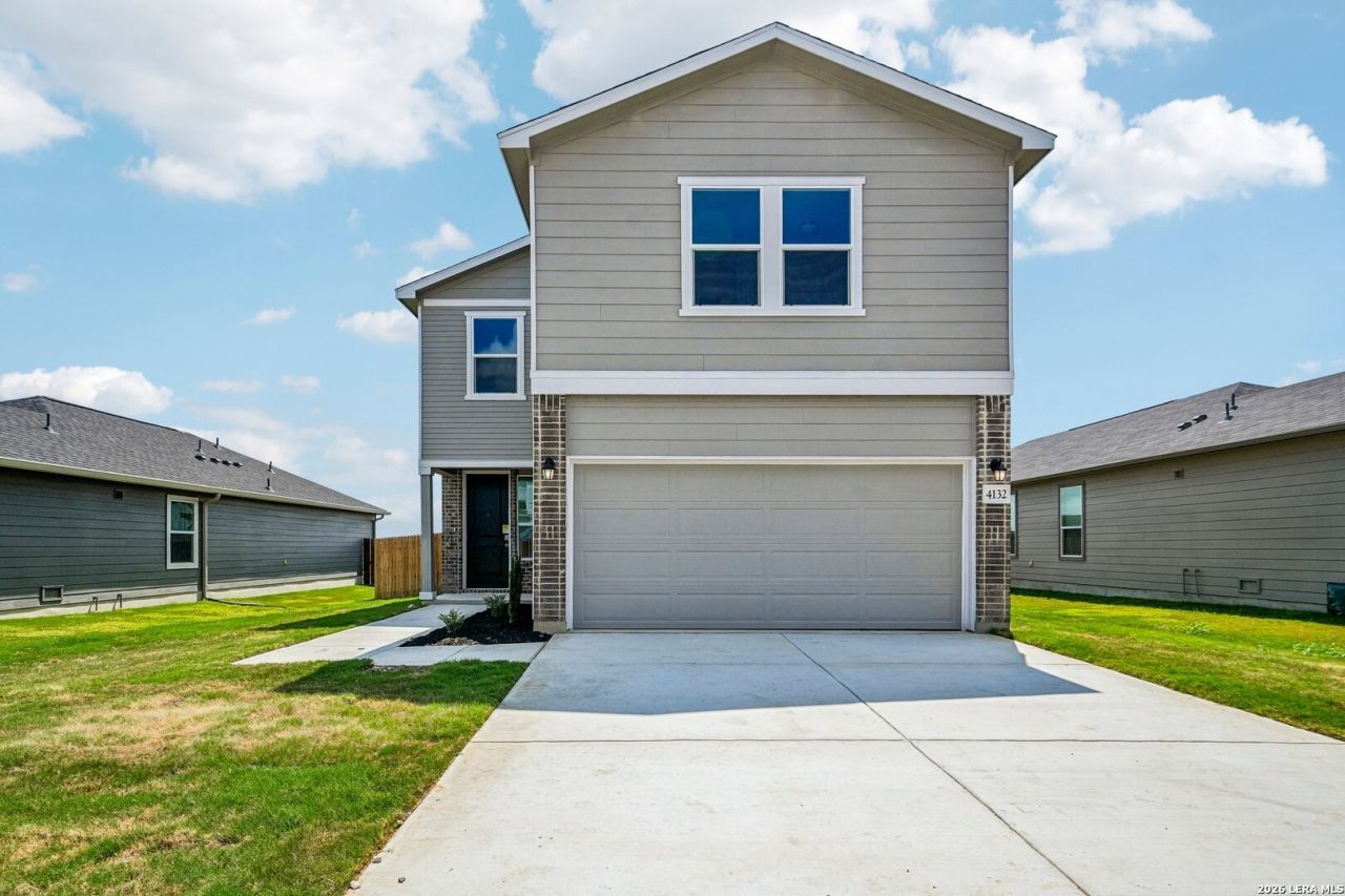 4132 Briar Park, Seguin, TX 78155 Main Photo