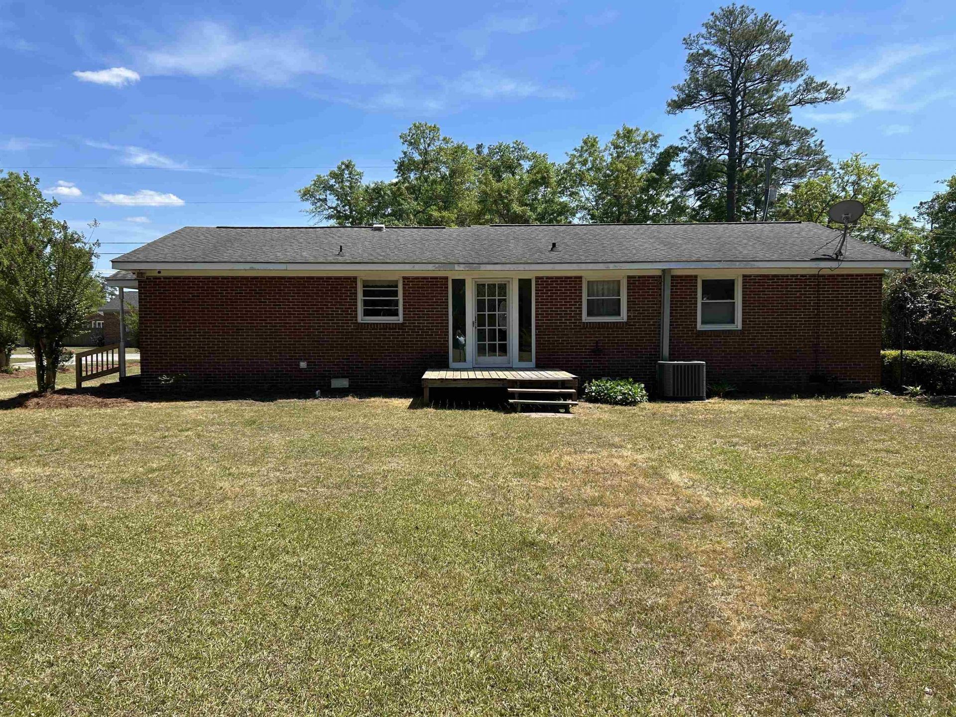 307 Byrnes Circle Photo 18