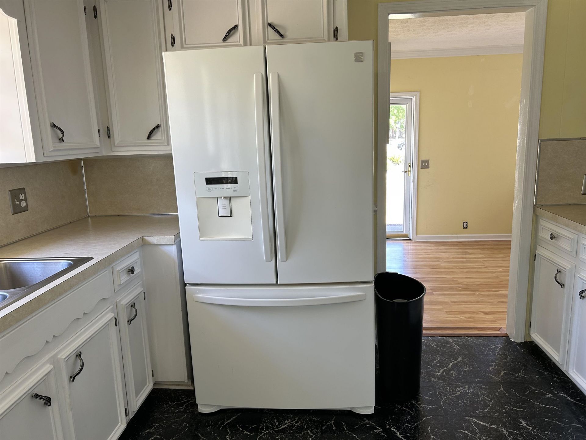 307 Byrnes Circle Photo 5