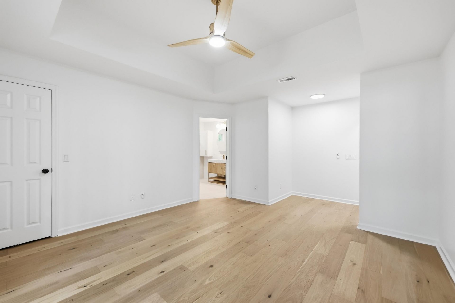 42 Voyagers Dr. Photo 23