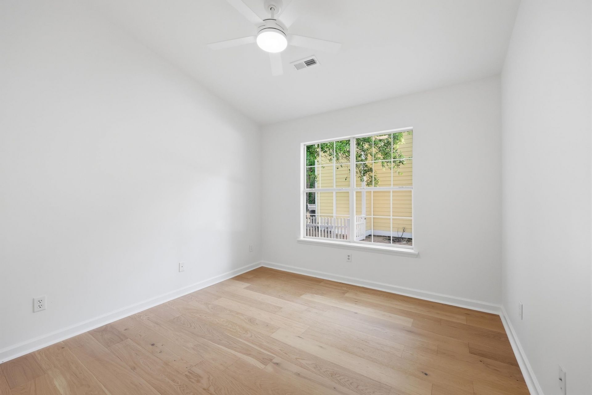 42 Voyagers Dr. Photo 28