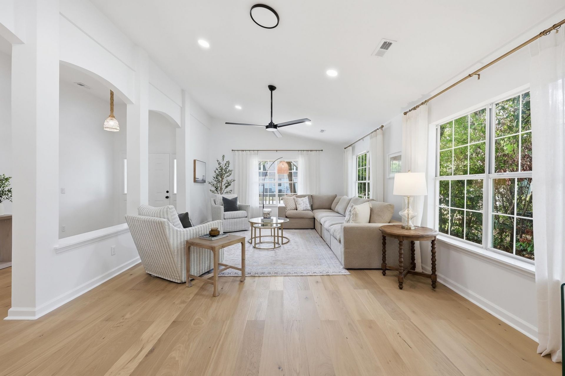 42 Voyagers Dr. Photo 7