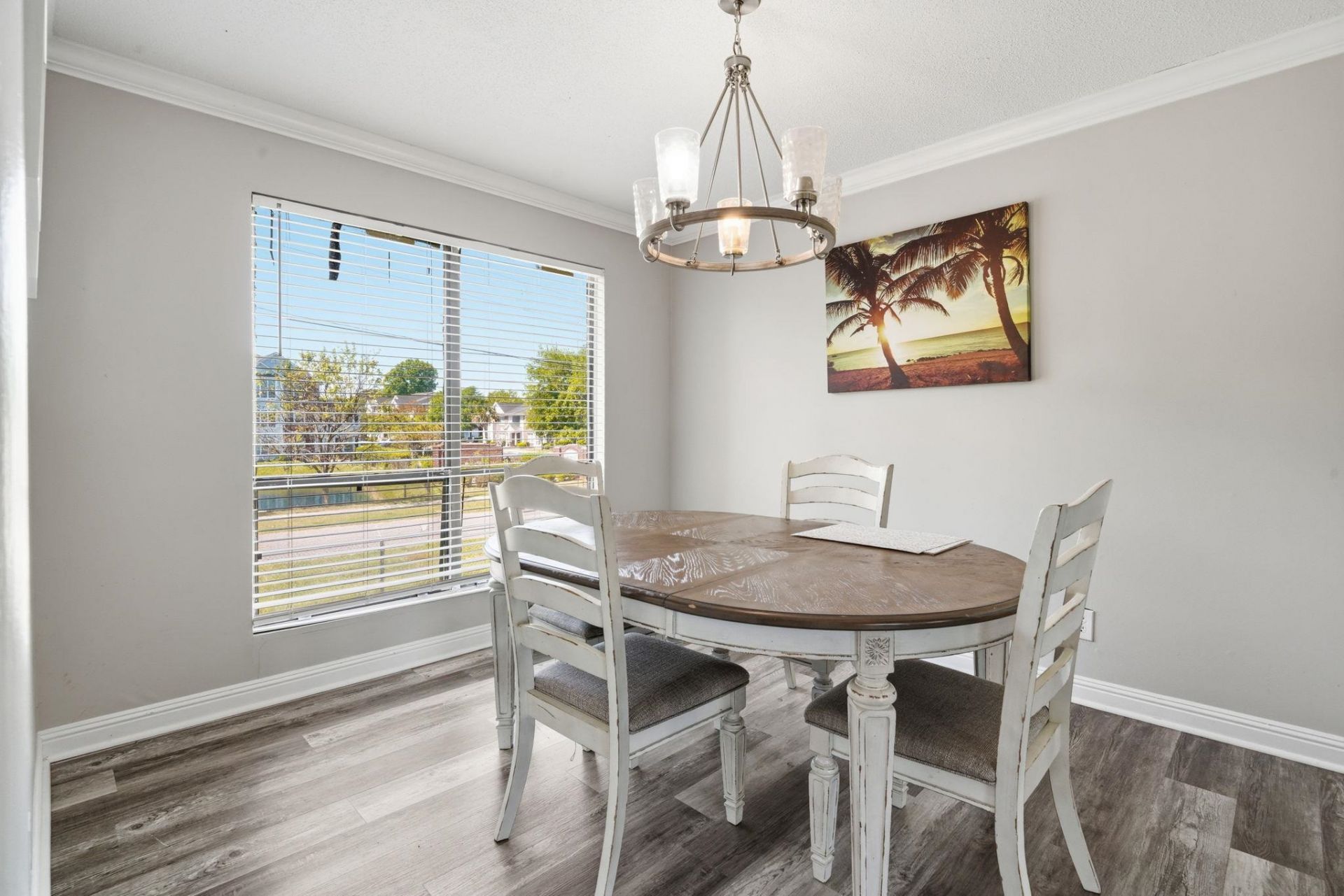 2000 Greens Blvd. Photo 16