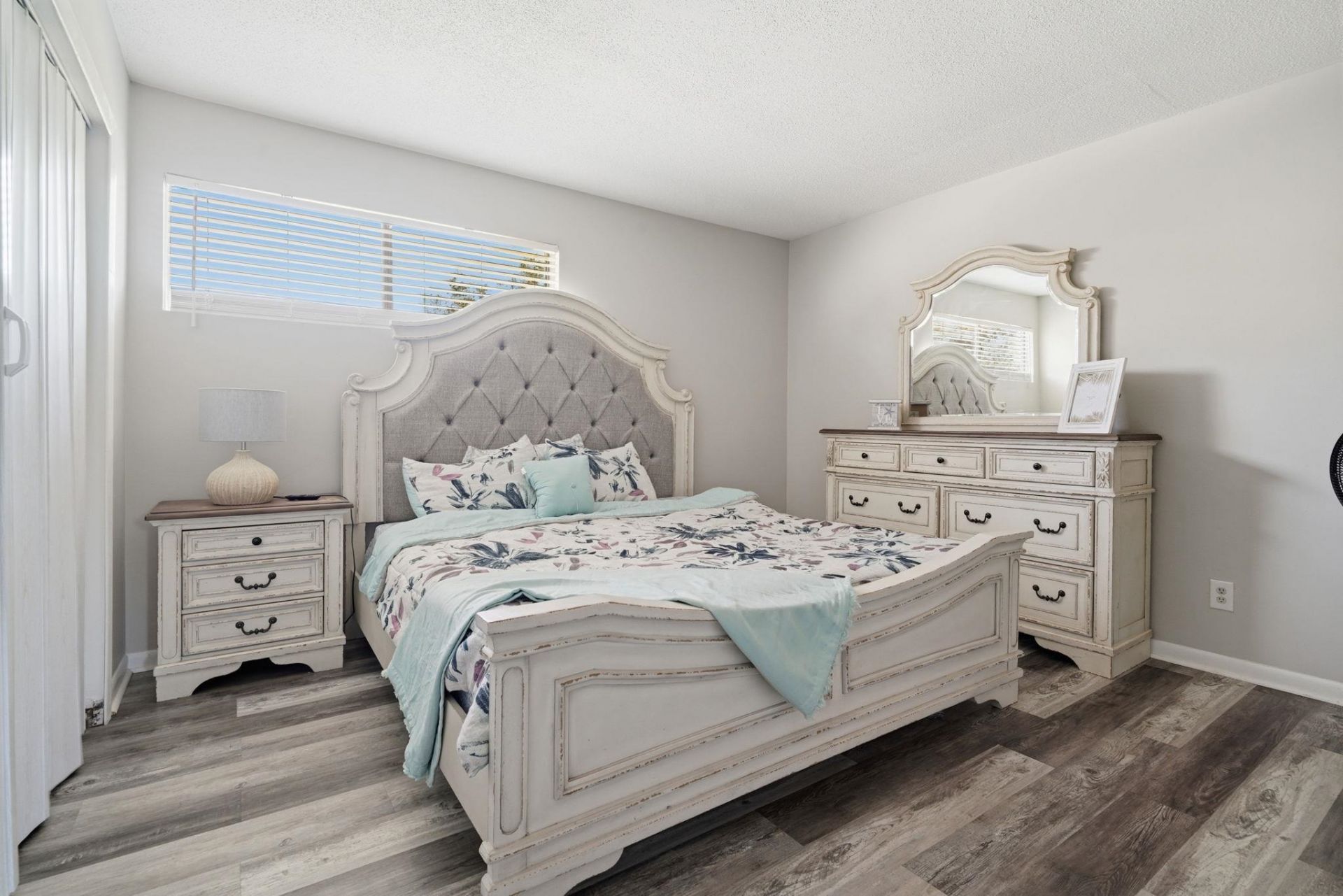 2000 Greens Blvd. Photo 18