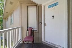 2000 Greens Blvd. photo 4