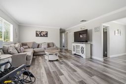 2000 Greens Blvd. photo 4