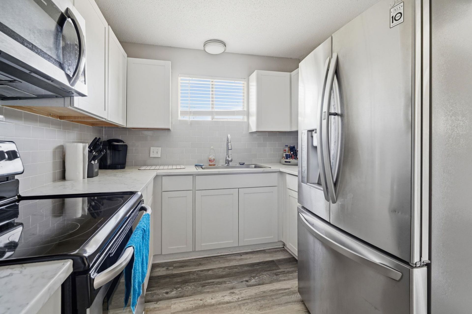 2000 Greens Blvd. Photo 9