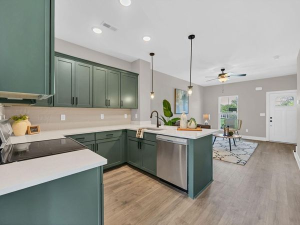 2413 E 17th Street , Chattanooga, TN 37404