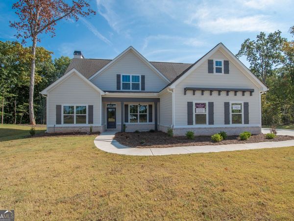 17 Hedge Court, Newnan, GA 30263