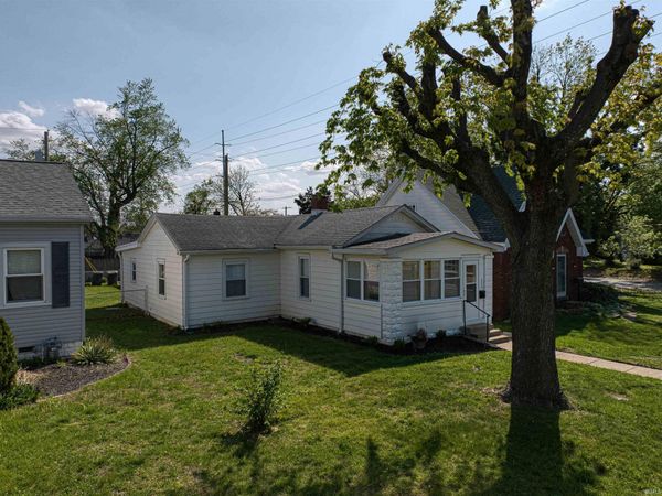 203 Van Dusen Avenue, Evansville, IN 47711