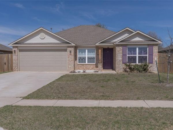 525 W Ava Drive, Mustang, OK 73064