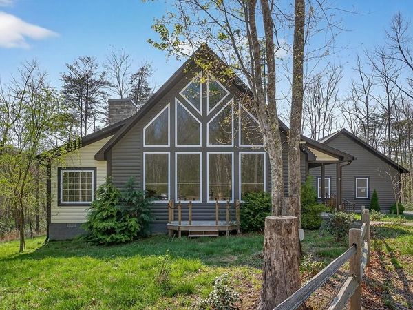 31 Reeves Place, Monterey, TN 38574