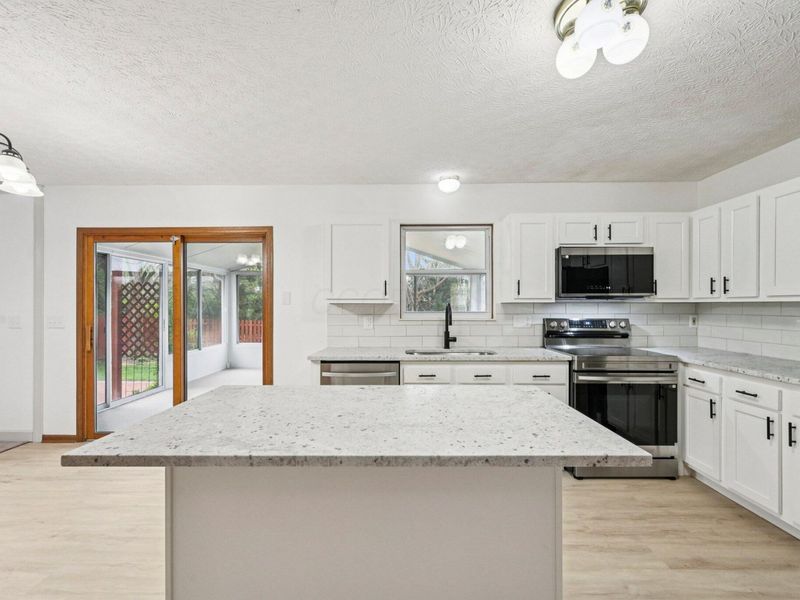 2780 Salem Hills Court, Pickerington, OH 43147 Photo 12