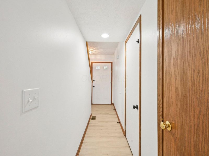 2780 Salem Hills Court, Pickerington, OH 43147 Photo 5