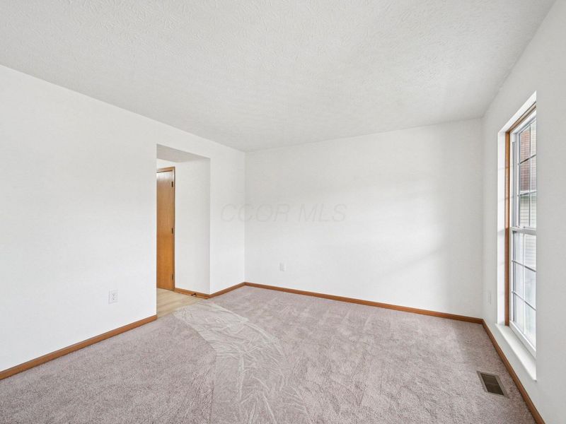 2780 Salem Hills Court, Pickerington, OH 43147 Photo 8