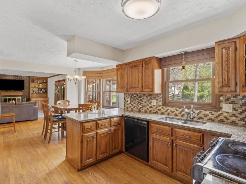 250 Devon Road, Delaware, OH 43015 Photo 14