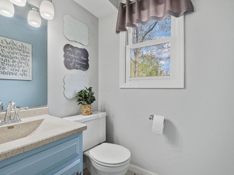 250 Devon Road, Delaware, OH 43015 Photo 22