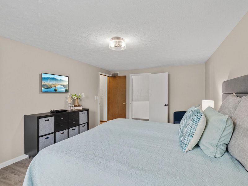 250 Devon Road, Delaware, OH 43015 Photo 32