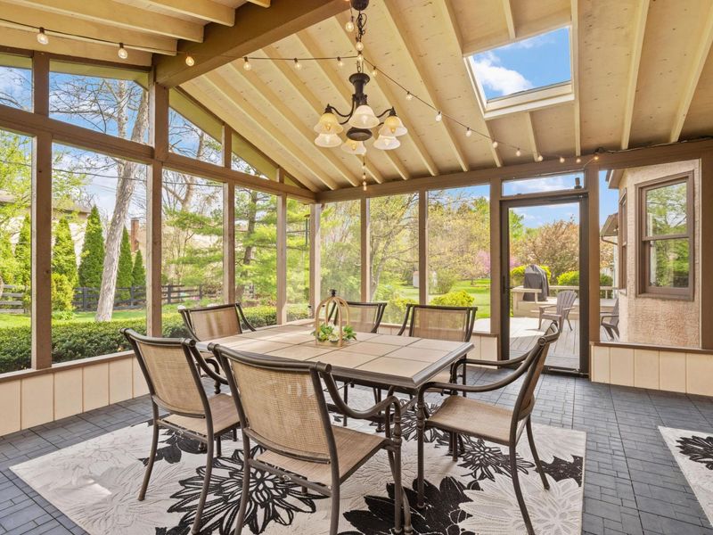 250 Devon Road, Delaware, OH 43015 Photo 8