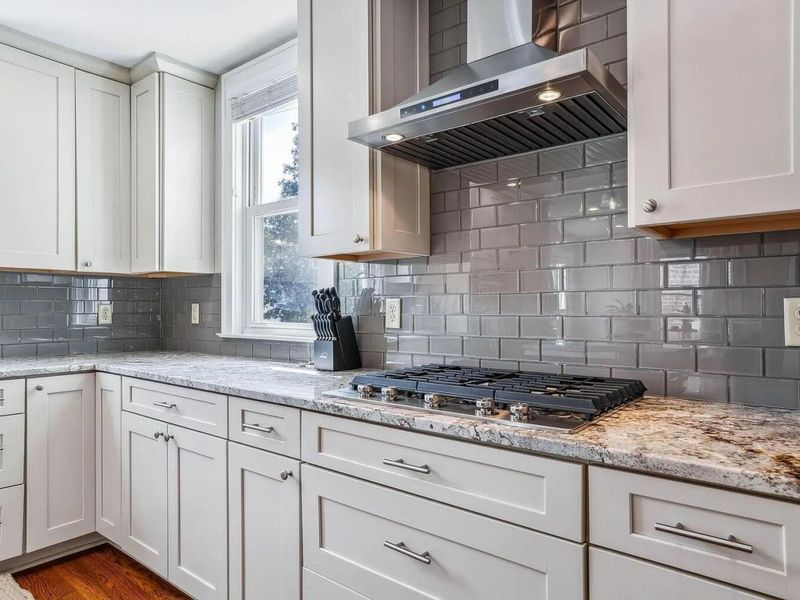 1160 Grandview, Columbus, OH 43212 Photo 16