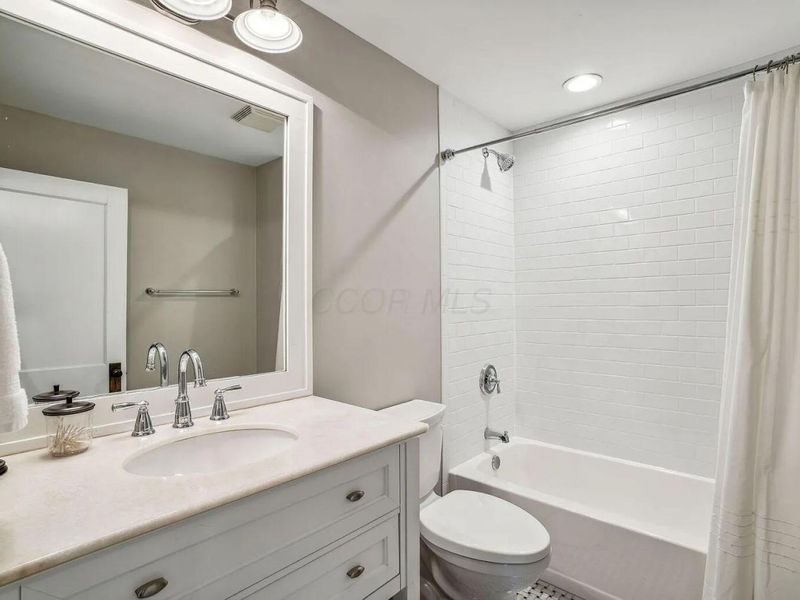 1160 Grandview, Columbus, OH 43212 Photo 39