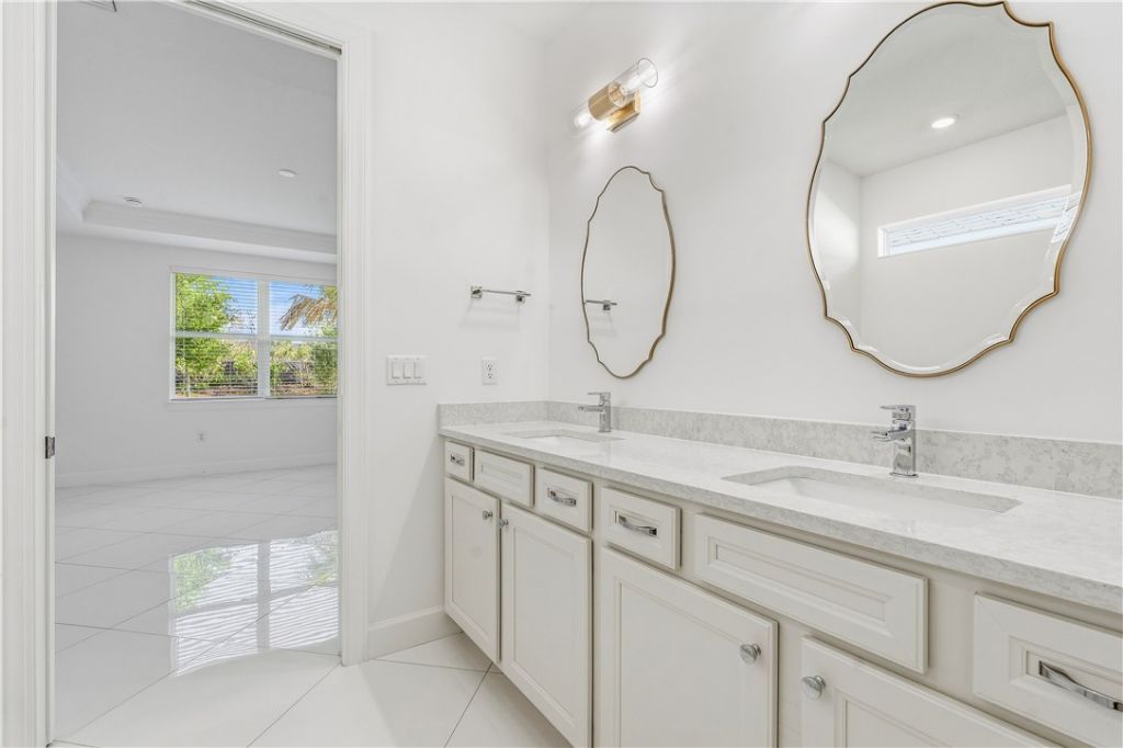 1161 Haven Circle, Vero Beach, FL 32960 Photo